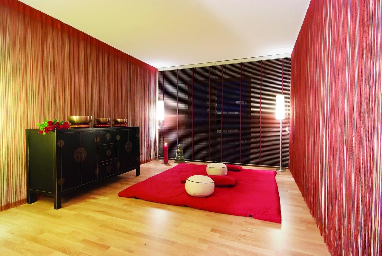 Hotel Zum Lamm Таренц Екстериор снимка